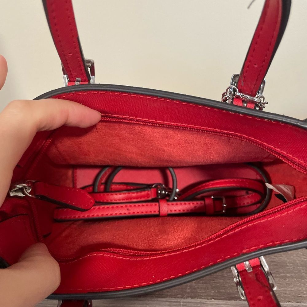 Red Guess Mini Tote - Picture 3 of 5